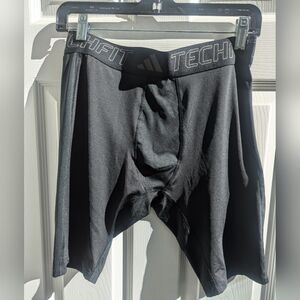 Adidas Techfit Compression Shorts Mens L